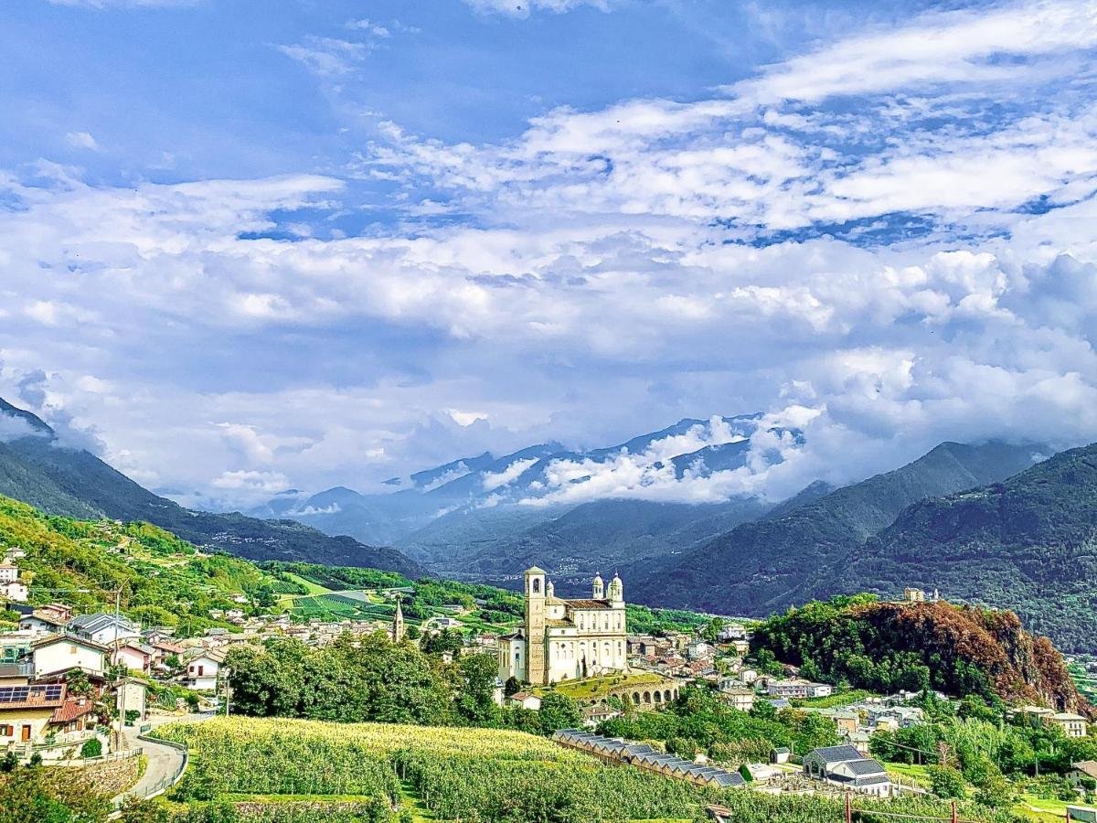 Panoramic Apartment Italian Alps Valtellina Near Sondrio, Tirano Poggiridenti Dış mekan fotoğraf