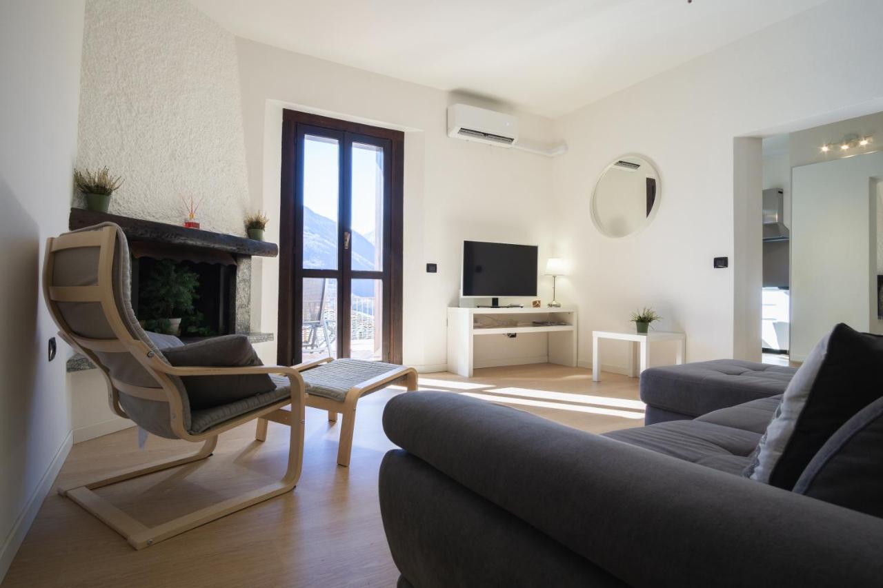 Panoramic Apartment Italian Alps Valtellina Near Sondrio, Tirano Poggiridenti Dış mekan fotoğraf